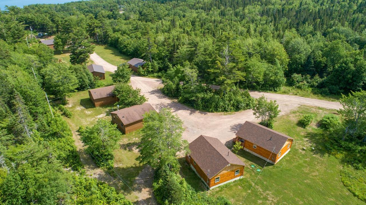 Ingonish Chalets Exterior foto